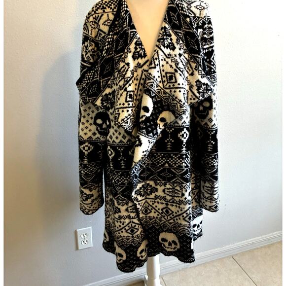 TORRID Skull Fair Isle Cardigan Sweater Goth Whimsigoth Xmas Cozy Comfy Sz 2 - L - Picture 5 of 16